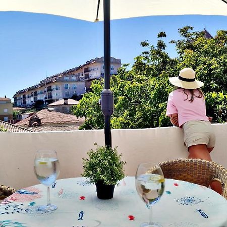 Holibai, Curuxa, Tranquilidad En El Casco Historico De Baiona Exterior foto